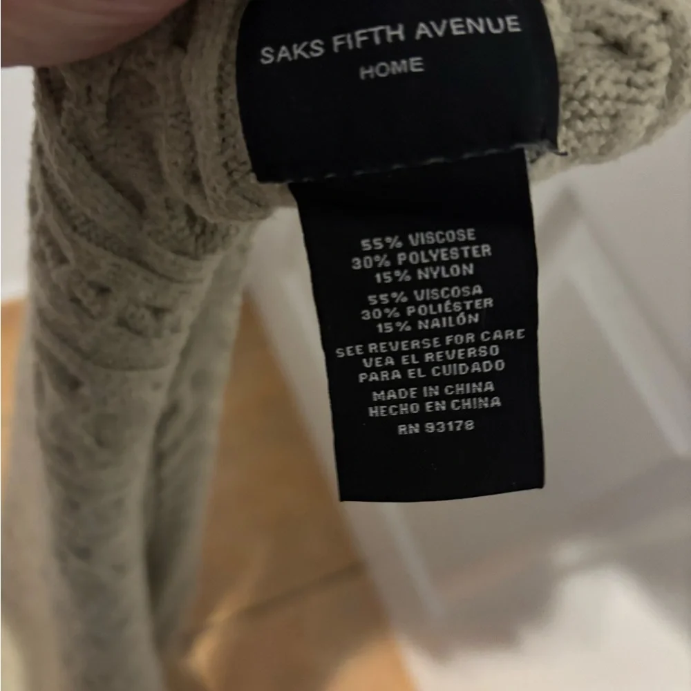 Saks Fifth Avenue Beige Cable Knit blanket